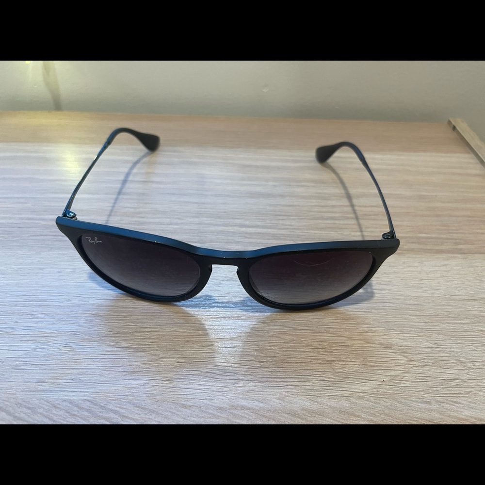 Womens Ray-Ban, Erika Classic, Black, Grey Gradient